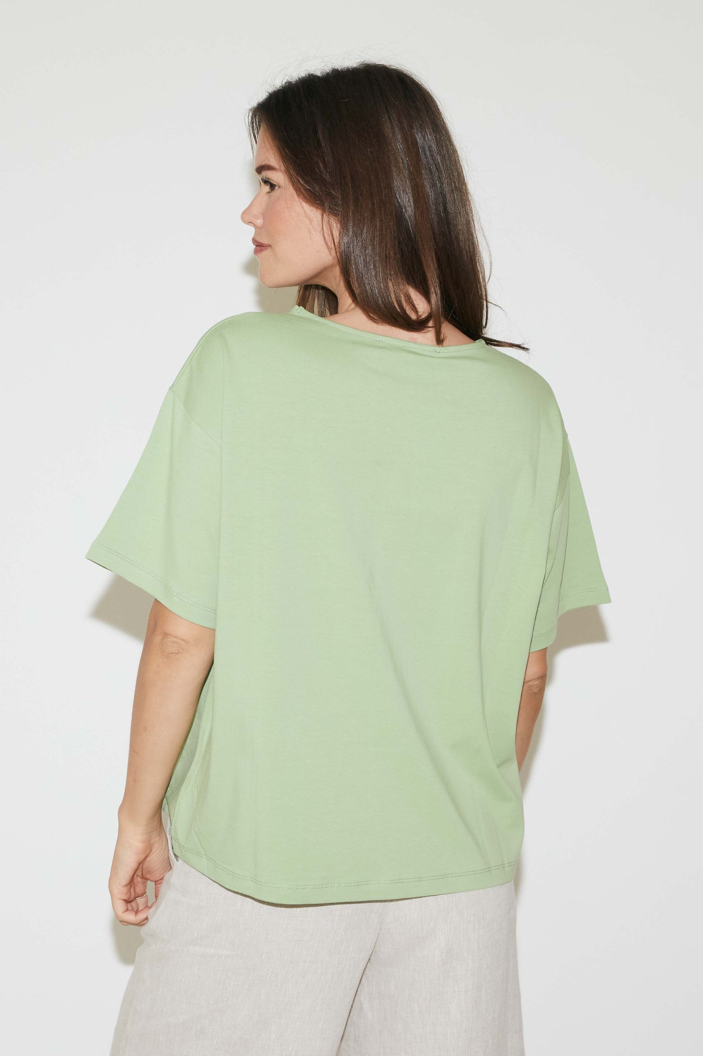 RE/BORN Antwerp Zoe t-shirt Soft Green
