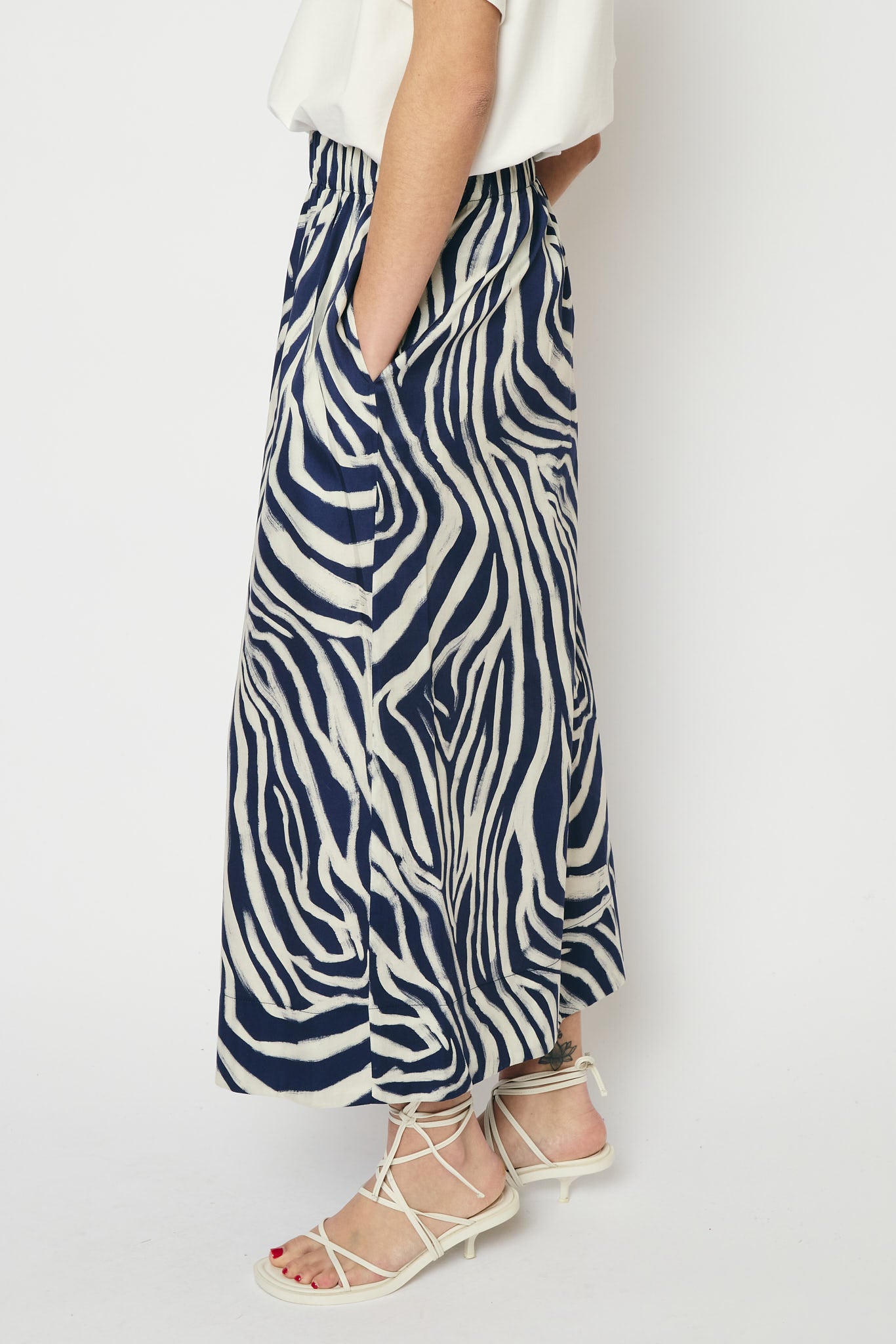 RE/BORN Antwerp Adele Zebra Print skirt Zebra Dark Blue
