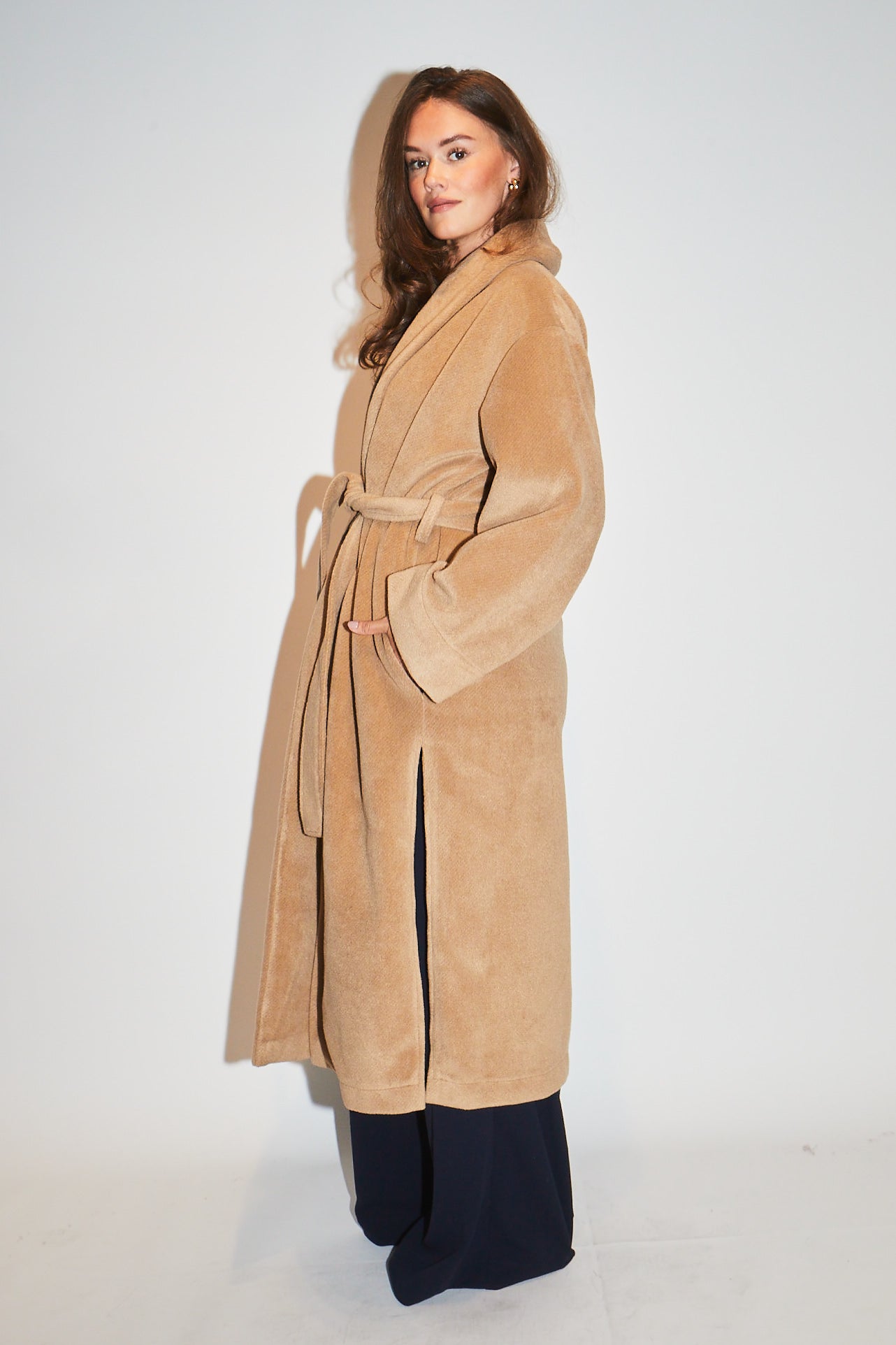 RE/BORN Antwerp Canella (mantel) coat Camel