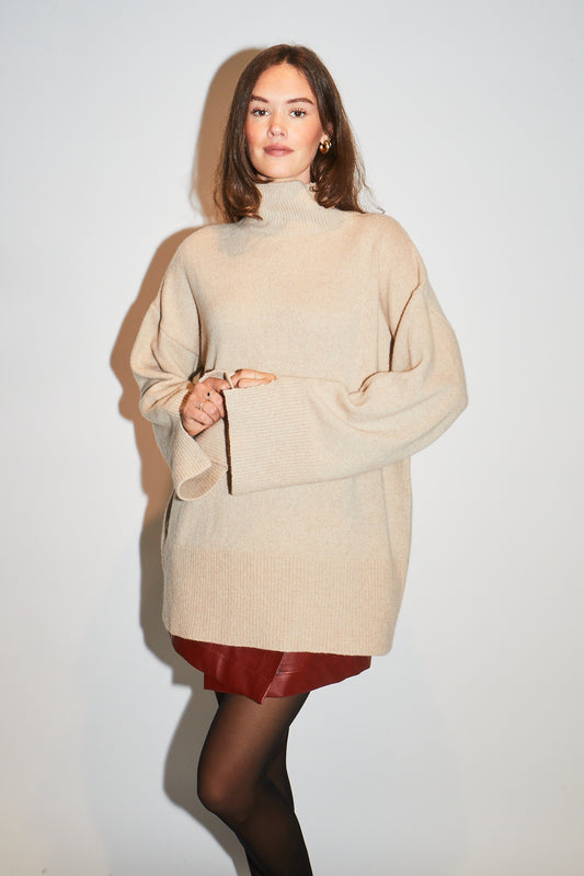 RE/BORN Antwerp Chamonie sweater Beige