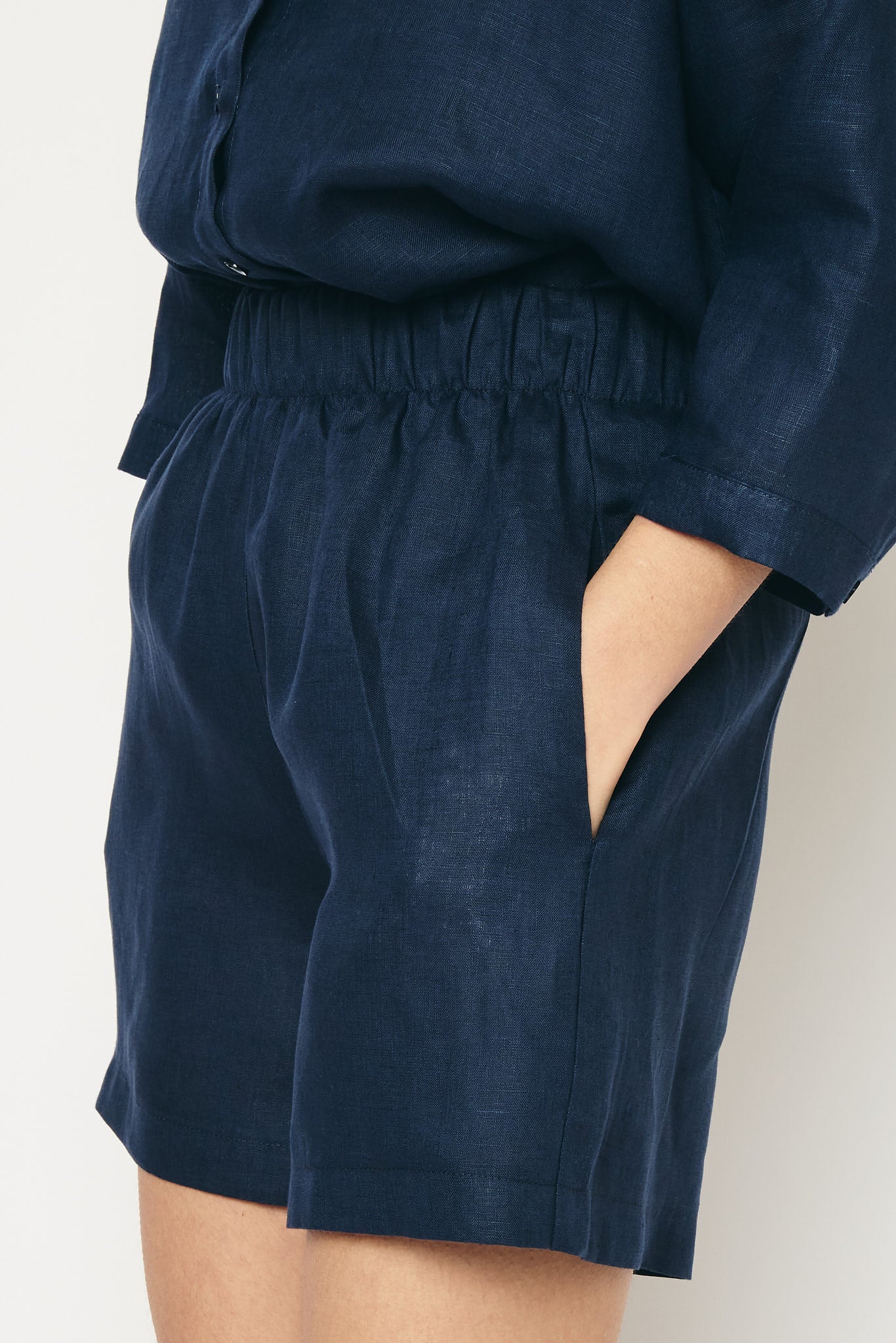 RE/BORN Antwerp Dea Evergreen Linen trousers Dark Blue