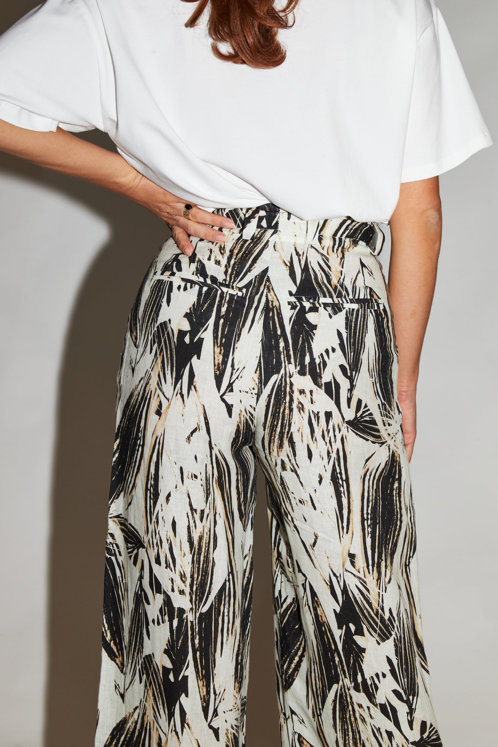 RE/BORN Antwerp Eleanor Print trousers Black Leaf Pint