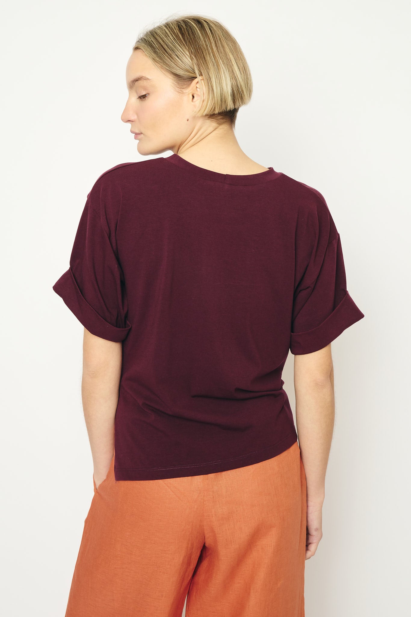 RE/BORN Antwerp Gabrielle t-shirt Vino