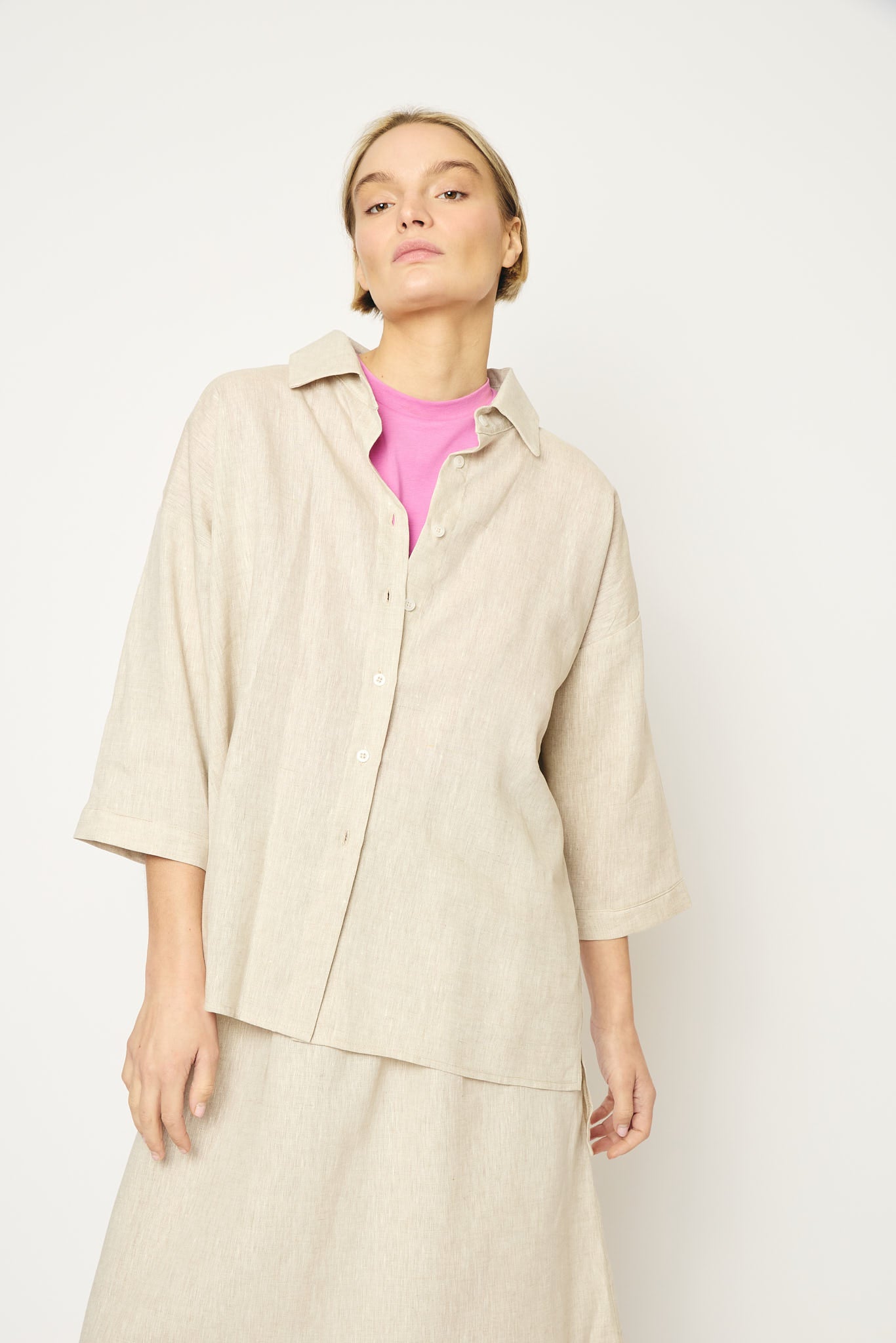 RE/BORN Antwerp Maïté Evergreen Linen shirt