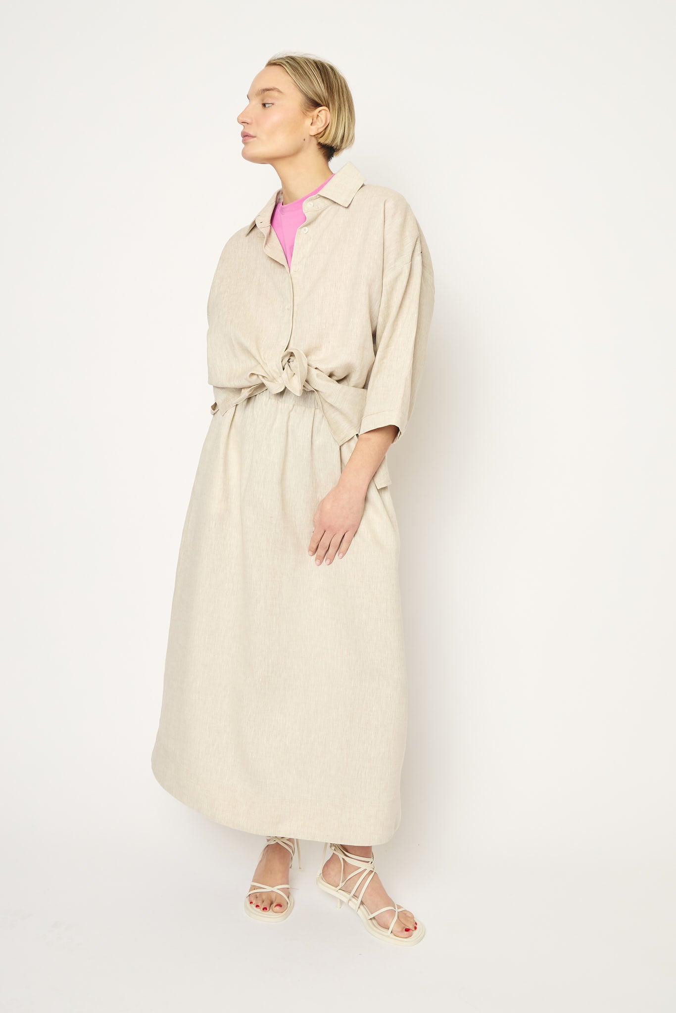 RE/BORN Antwerp Maïté Evergreen Linen shirt