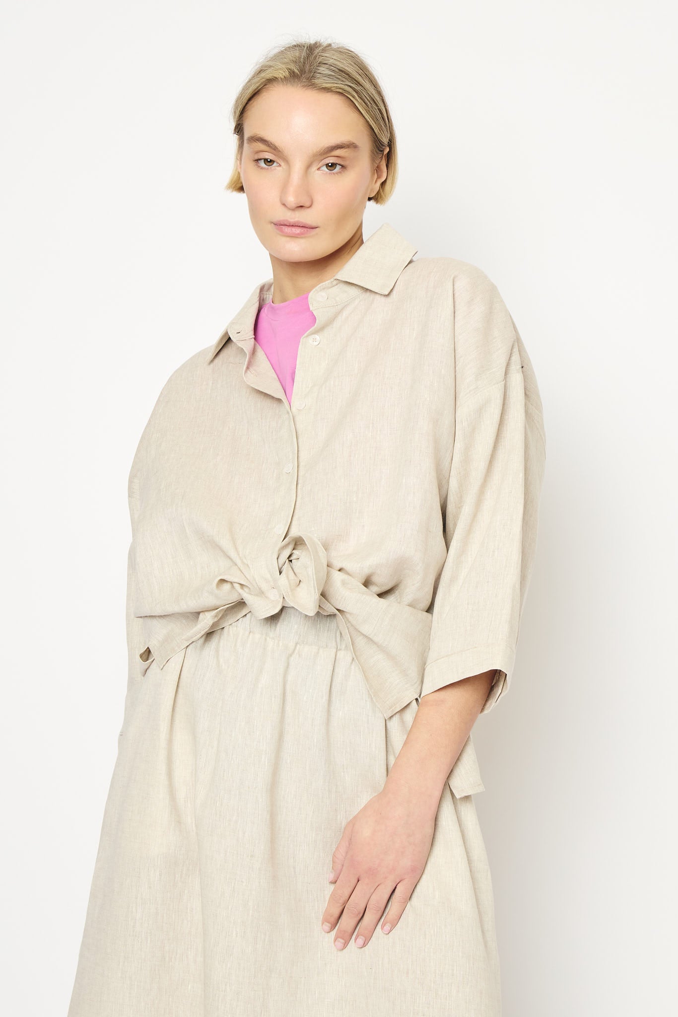 RE/BORN Antwerp Maïté Evergreen Linen shirt Raw Linen