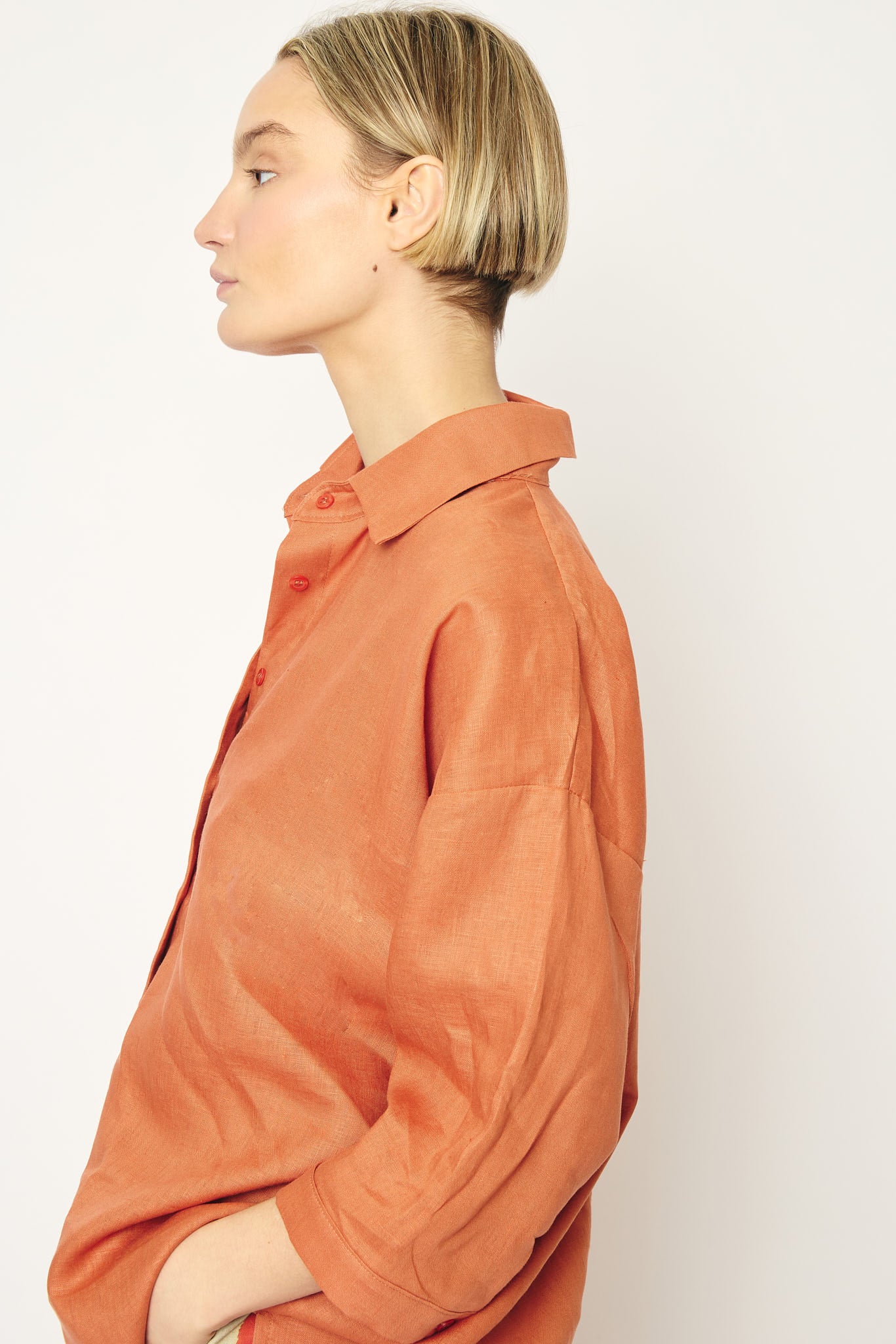 RE/BORN Antwerp Maïté Evergreen Linen shirt Tangine Orange