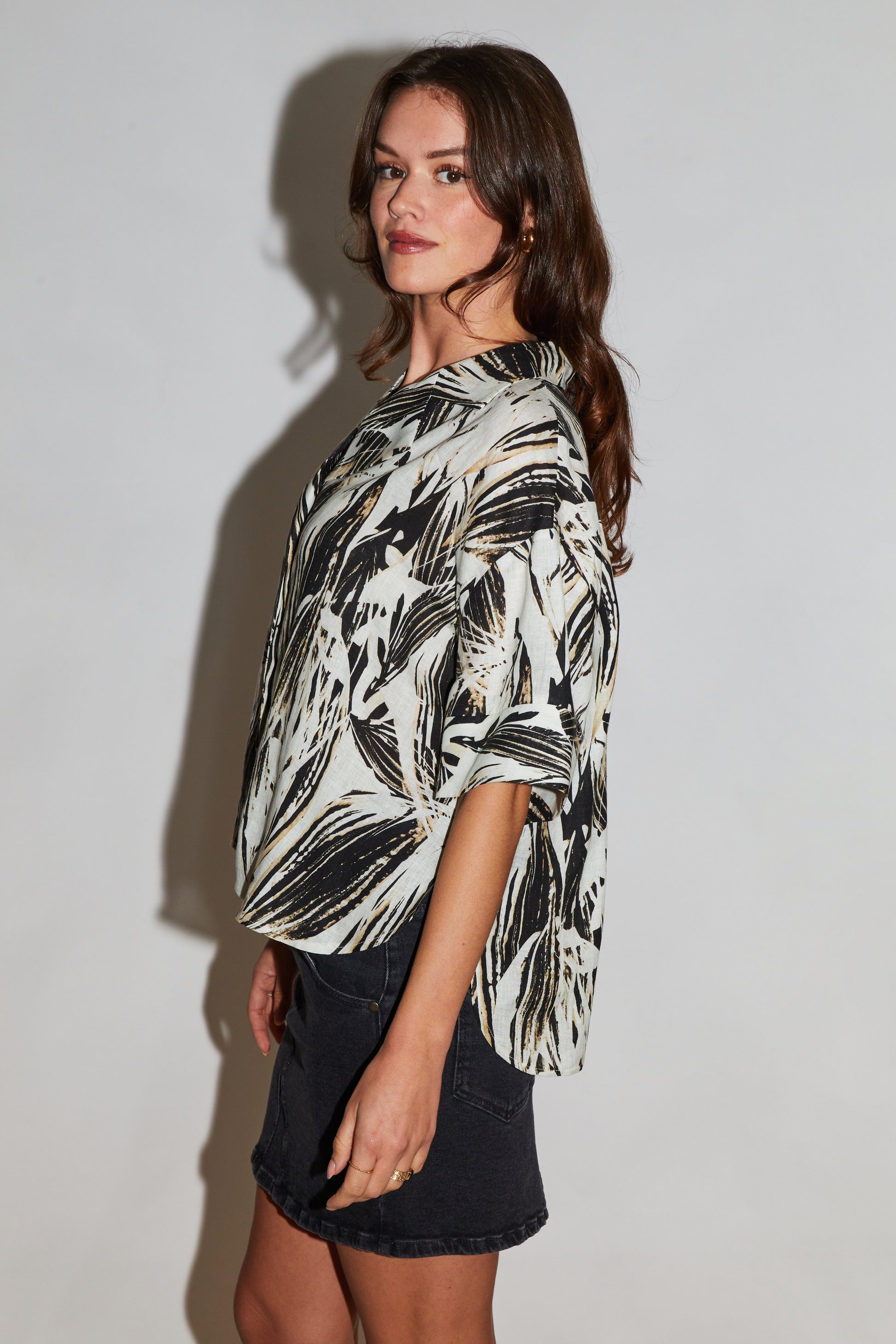 RE/BORN Antwerp Oceane Print shirt Black Leaf Pint