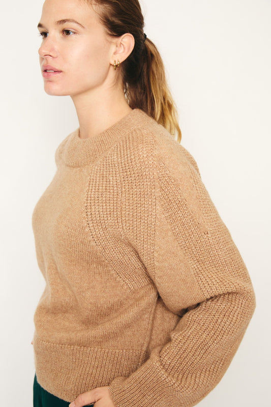 RE/BORN Antwerp Odette ronde hals sweater Camel