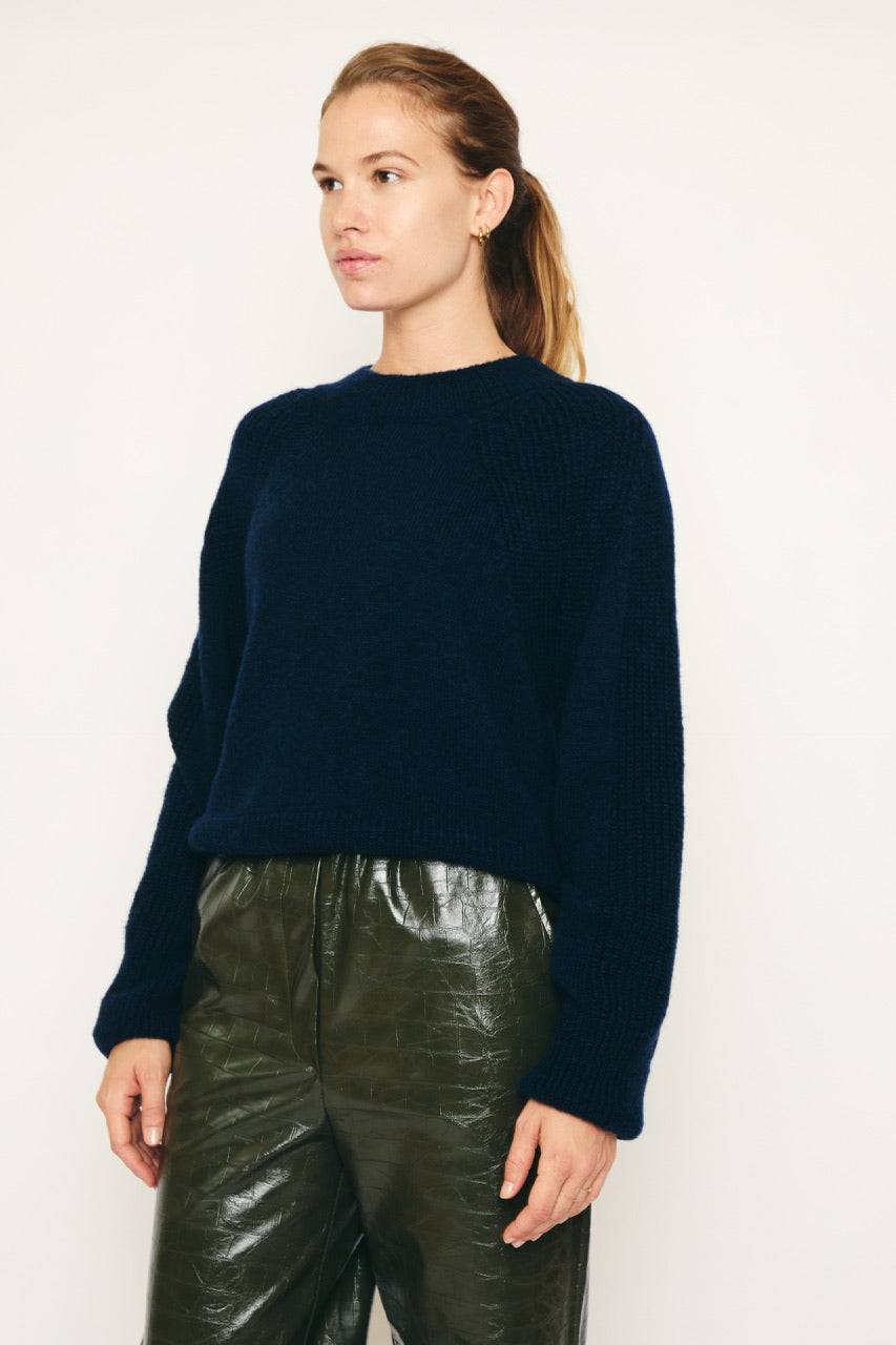 RE/BORN Antwerp Odette ronde hals sweater Dark Blue