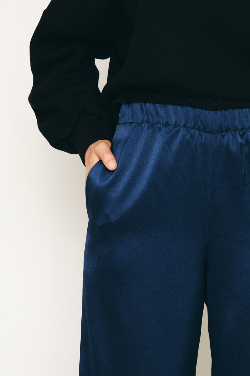 RE/BORN Antwerp Tina Satin trousers Dark Blue
