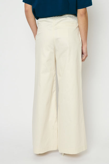 RE/BORN Antwerp Tina Solid Cotton trousers Crème