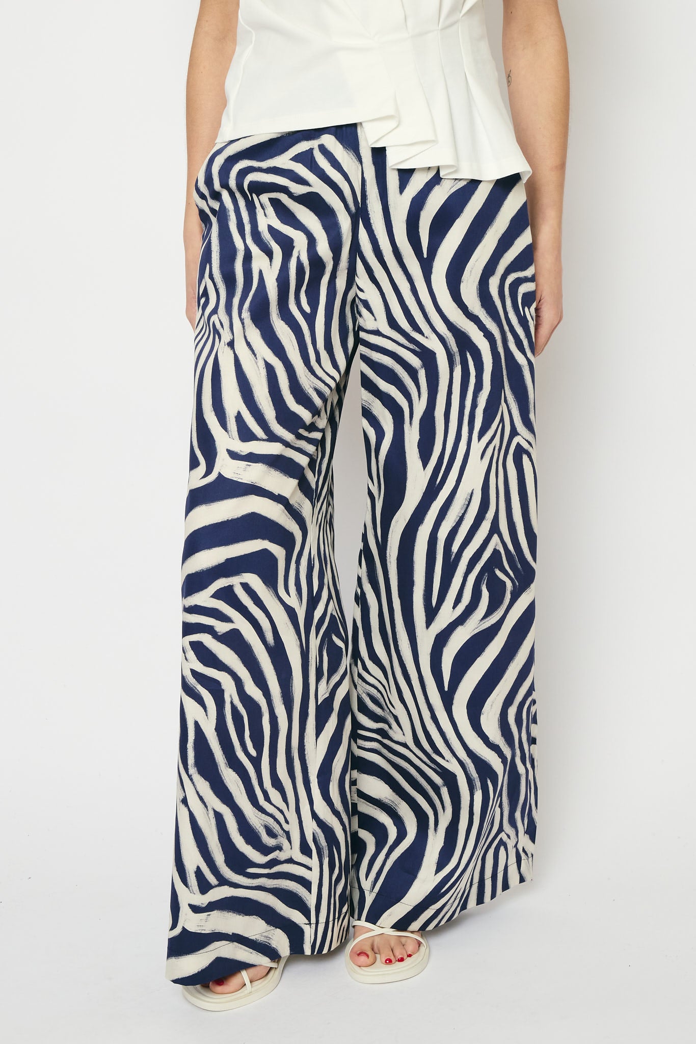 RE/BORN Antwerp Tina Zebra Print trousers Zebra Dark Blue