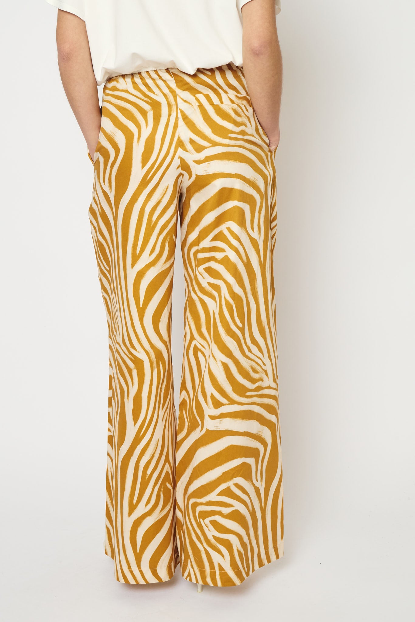 RE/BORN Antwerp Tina Zebra Print trousers Zebra Ochra