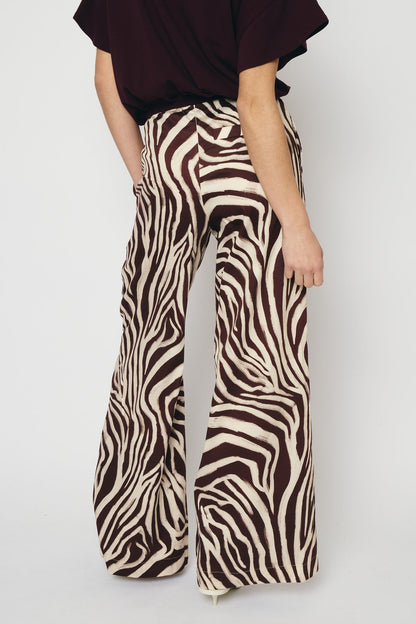 RE/BORN Antwerp Tina Zebra Print trousers Zebra Vino/Brown