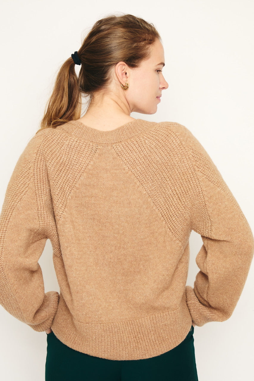 RE/BORN Antwerp Vivienne sweater Camel