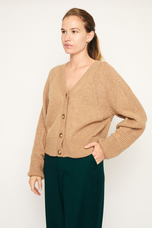 RE/BORN Antwerp Vivienne sweater Camel