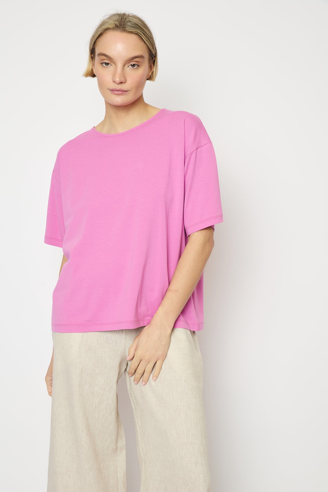 RE/BORN Antwerp Zoe t-shirt Berry Pink