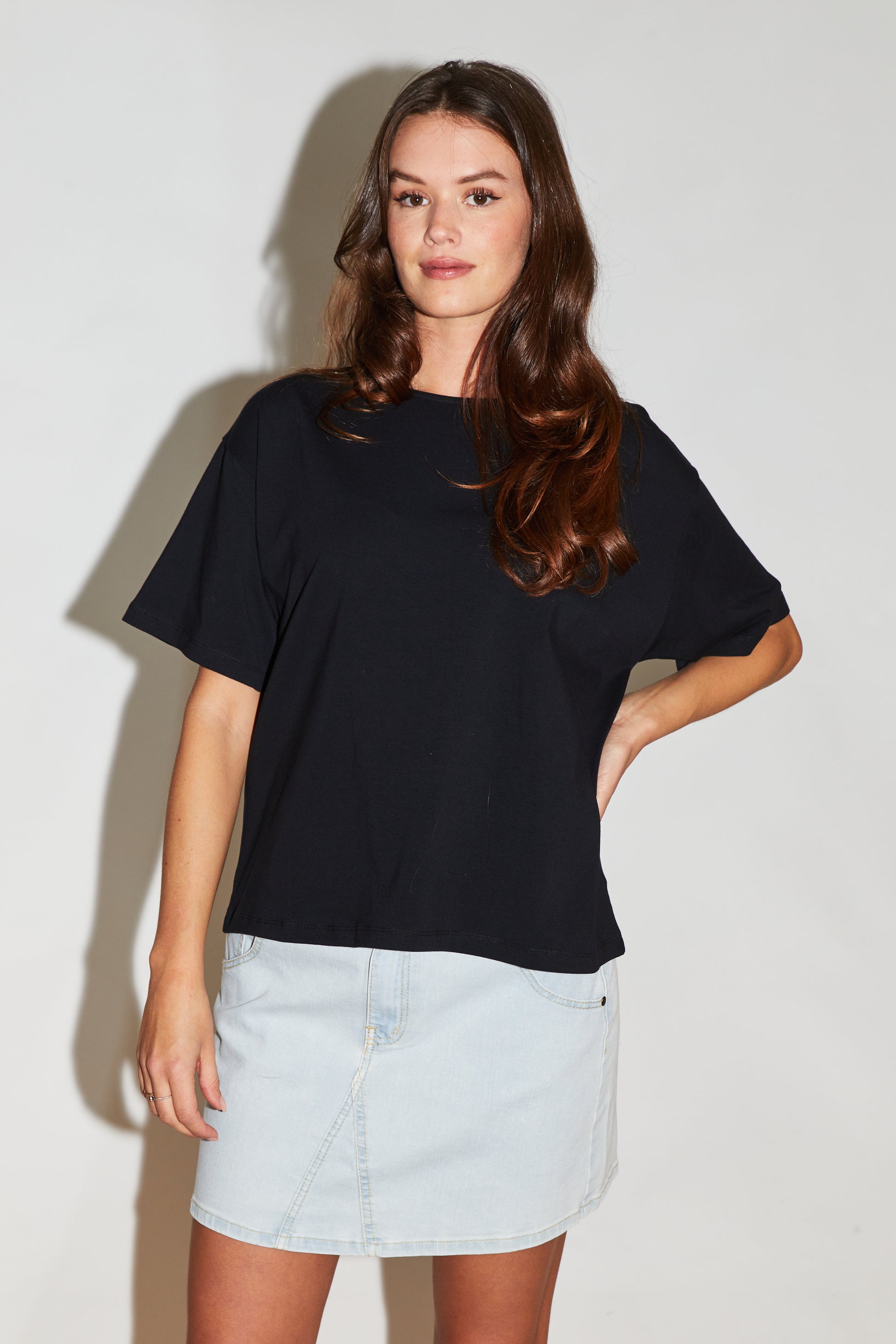 RE/BORN Antwerp Zoe t-shirt Black