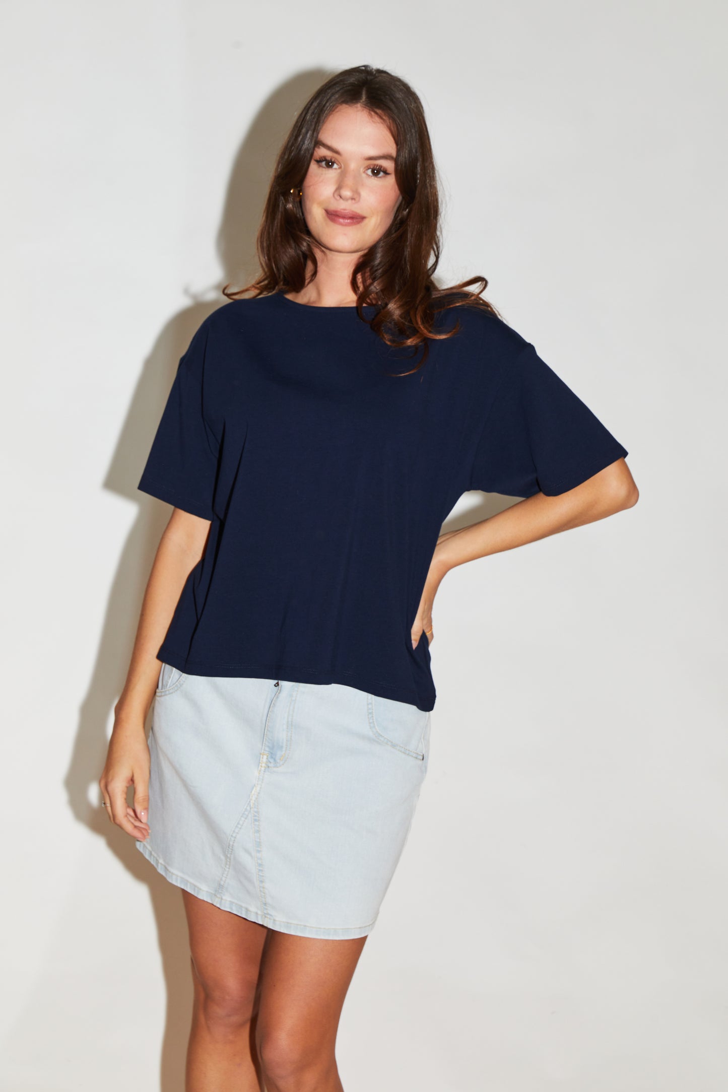 RE/BORN Antwerp Zoe t-shirt Dark Blue